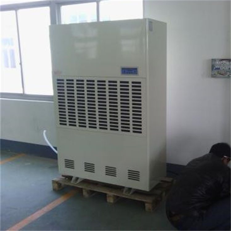 竹山縣夏季潮濕天氣怎么除濕？配置空氣抽濕機