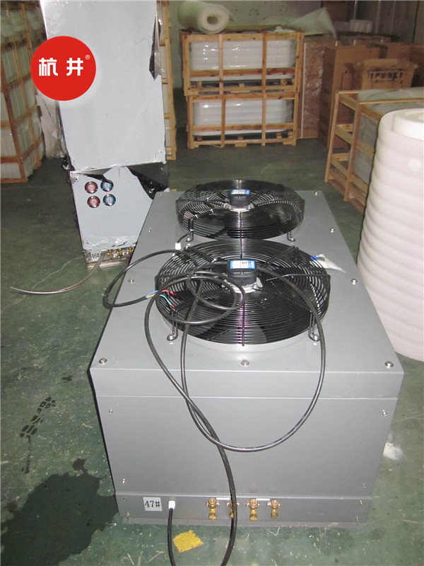 CFTZF100測試房調(diào)溫除濕空調(diào)機http://m.fulihvi.cn/tp/twcsj018.jpg
